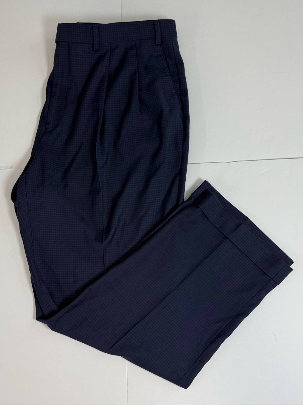 Ralph Lauren Navy Blue checked Dress Pleated cuffed bottoms Navy Tag size 40x30